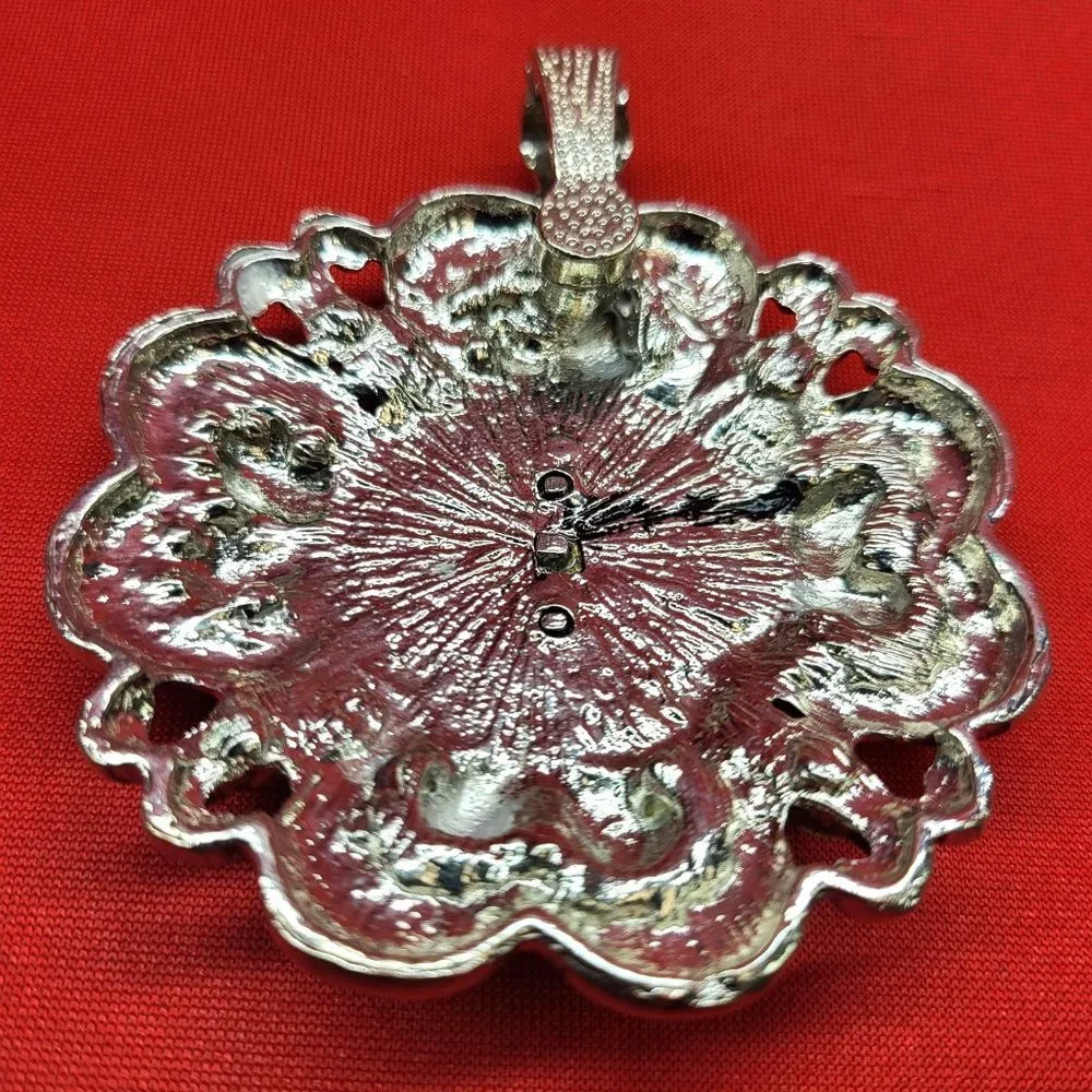 Fleur-de-lis Crystal Rhinestones Pendant